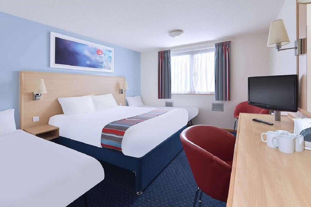 Travelodge Birmingham Yardley Extérieur photo